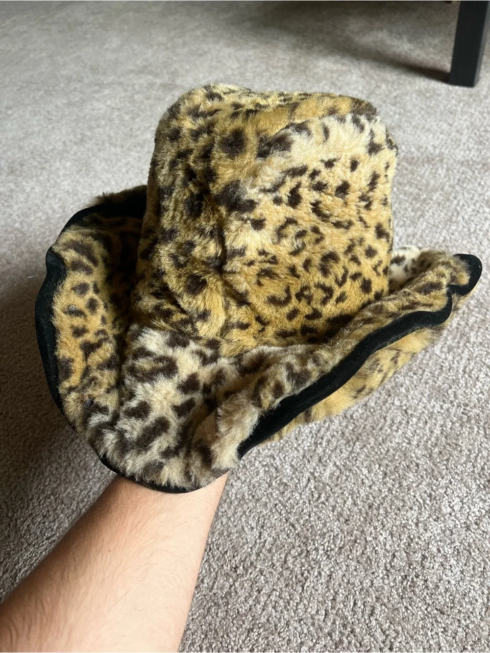 VTG 90’s Faux Fur Leopard Print Cowboy Hat - Picture 3 of 6
